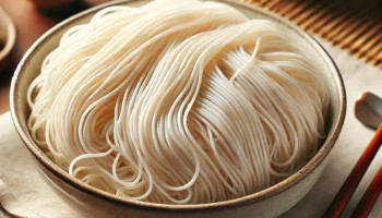 Chinese Noodle: What Are Those Thin Chinese Noodles Called?